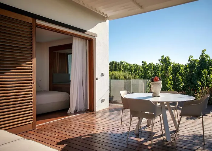 منتجع Tenuta Di Castellaro Winery & *